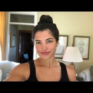 Meet your Posher, Alessia